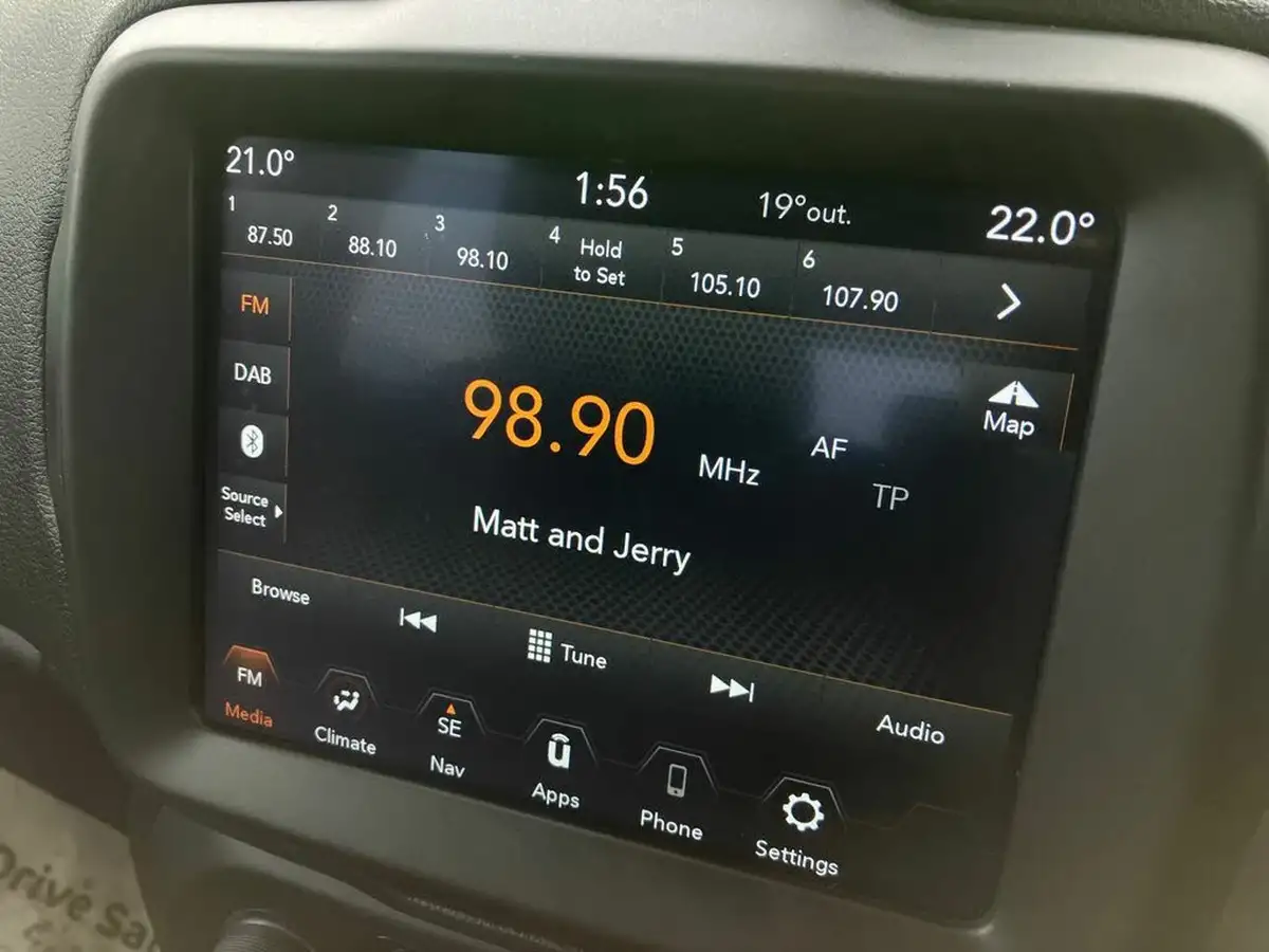 2019-jeep-renegade-10-gse-limited-big-20