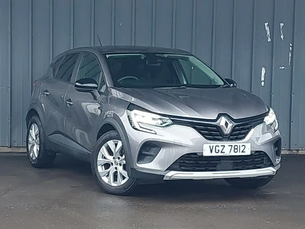 2022-renault-captur-10-tce-iconic-edition-big-0