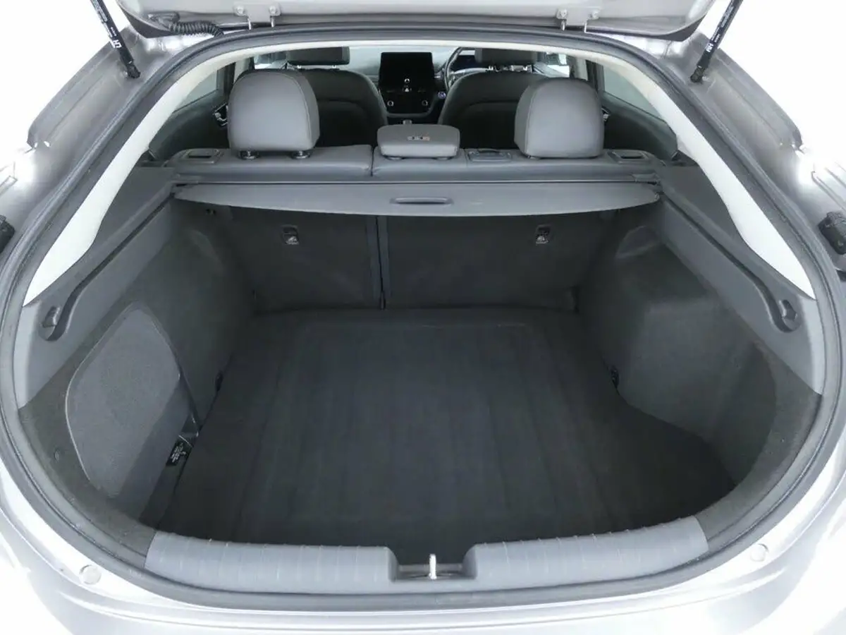 2021-hyundai-ioniq-16-gdi-premium-se-hybrid-big-21