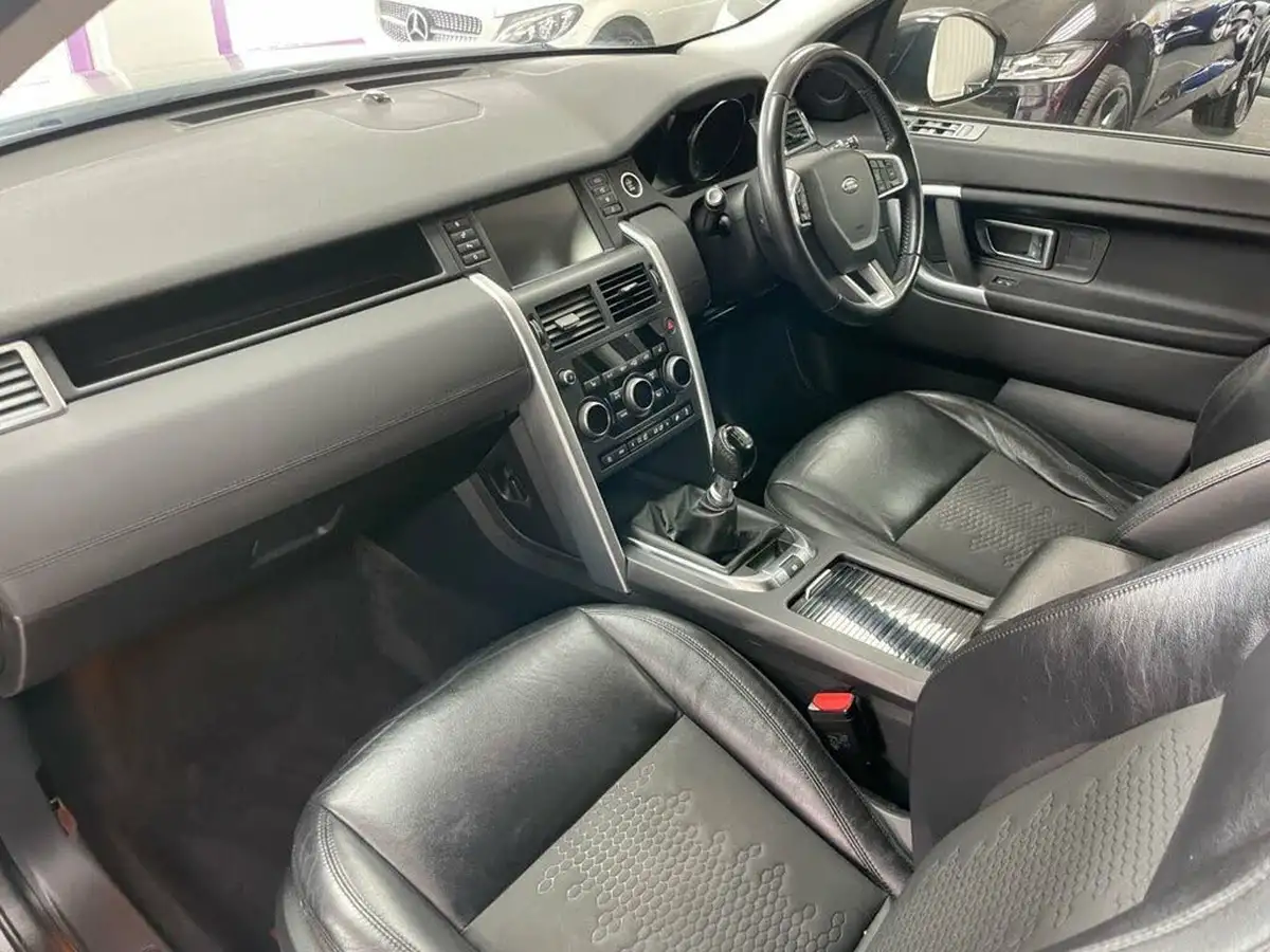 2018-land-rover-discovery-sport-20td4-se-182ps-big-27