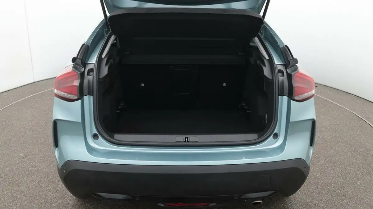 2023-citroen-c4-15bluehdi-shine-plus-big-17