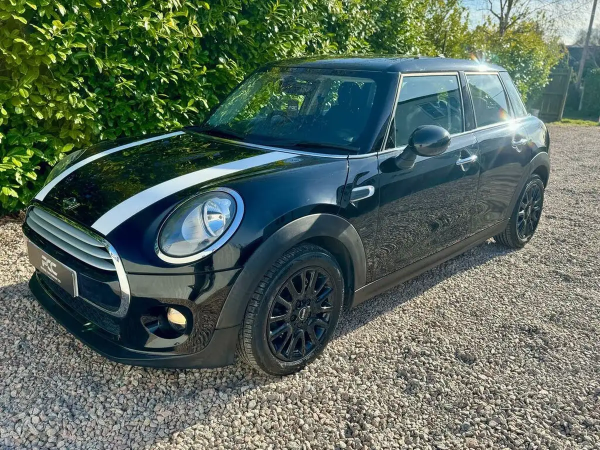 2015-mini-cooper-15-cooper-5d-big-5