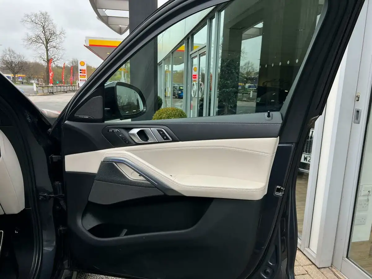 2021-bmw-x6-30td-xdrive30d-m-sport-big-59