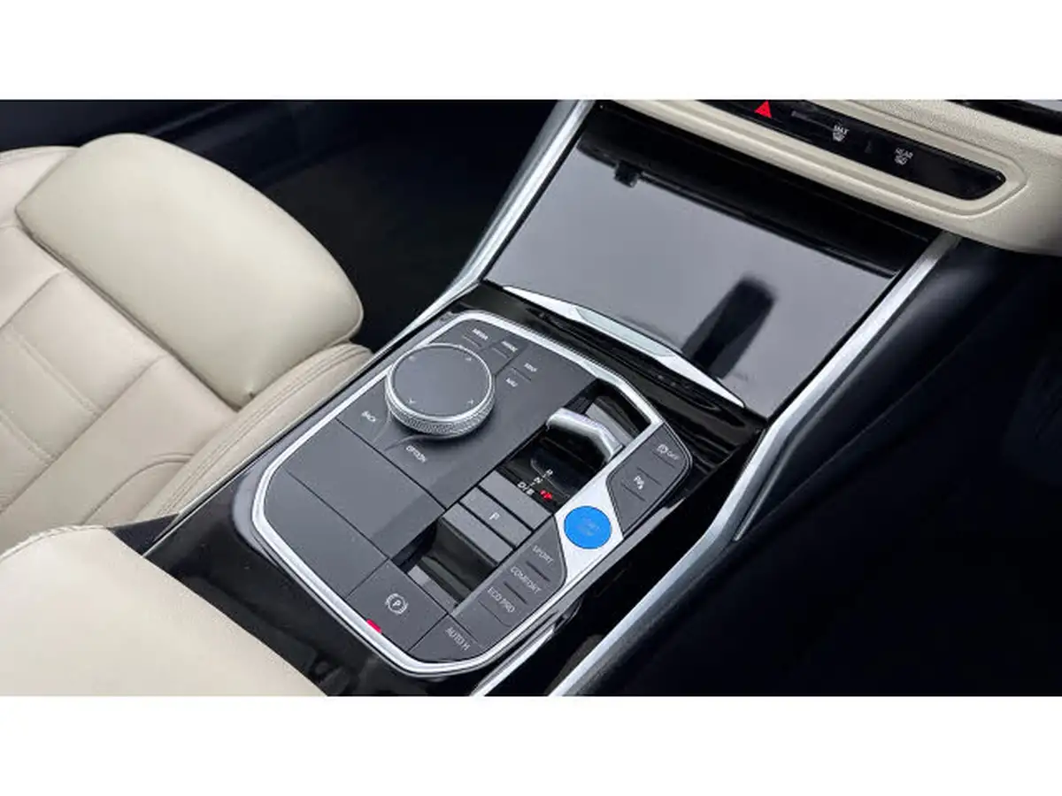 2024-bmw-i4-e-edrive35-sport-big-9
