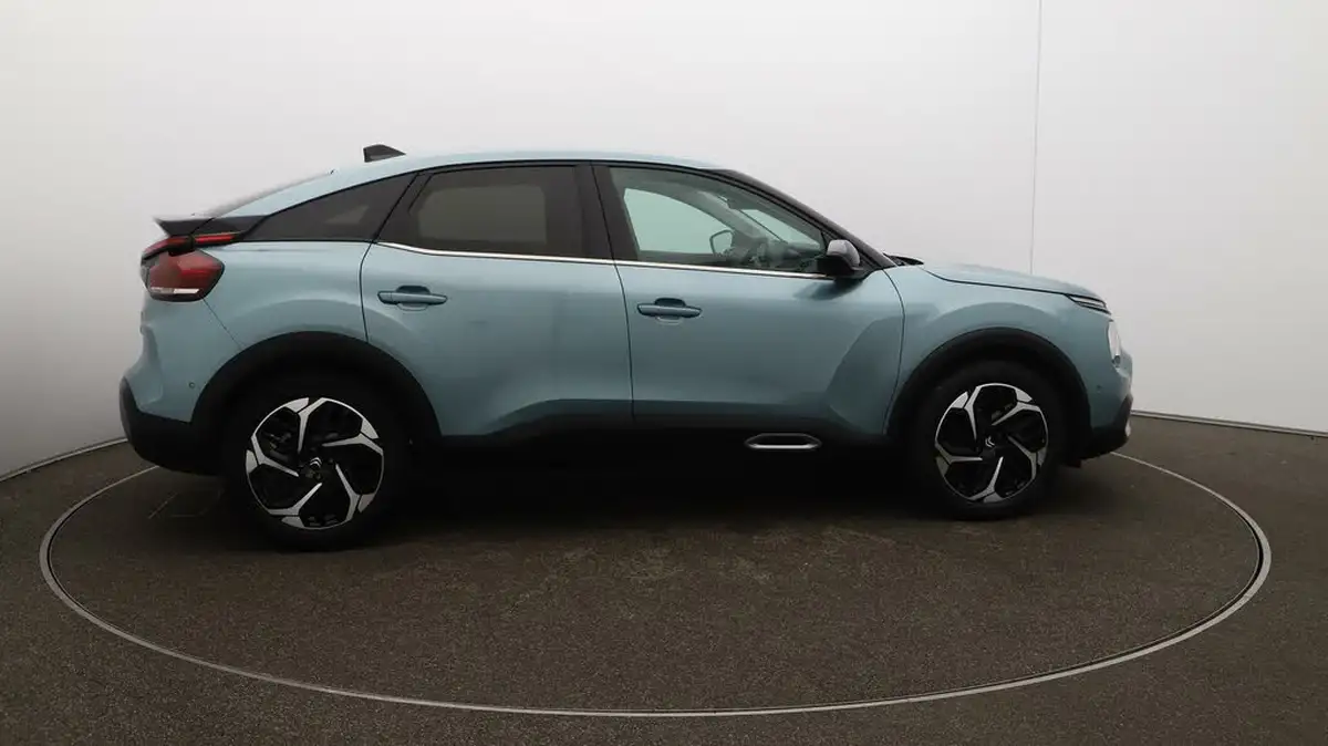 2023-citroen-c4-15bluehdi-shine-plus-big-8
