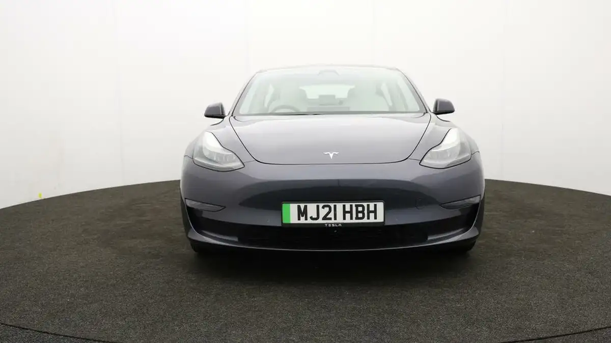 2021-tesla-model-3-e-long-range-4x4-big-46