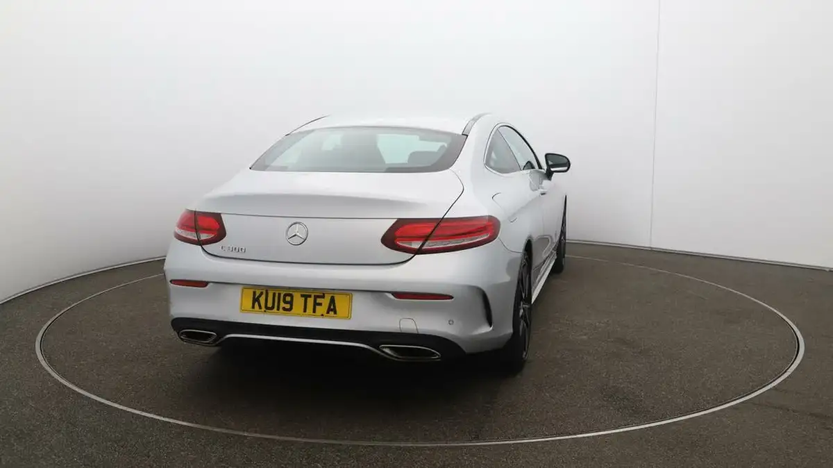 2019-mercedes-benz-c-class-20-c300-amg-line-premium-coupe-2d-big-49
