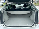 2012-toyota-prius-small-11