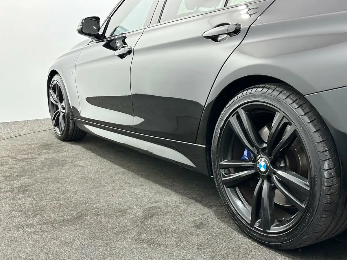 2016-bmw-3-series-20td-320d-m-sport-saloon-4d-auto-big-44