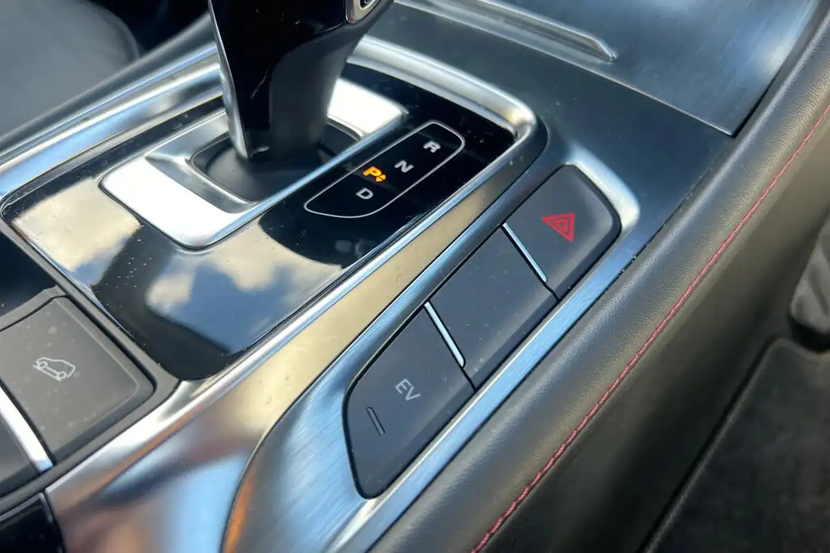 2024-mg-hs-15t-gdi-trophy-258ps-plug-in-hybrid-1490cc-auto-big-15