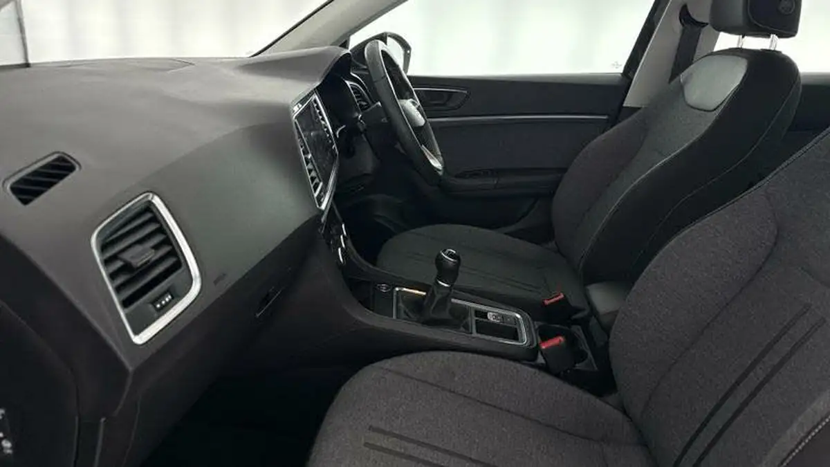 2022-seat-ateca-15-tsi-evo-se-technology-big-38
