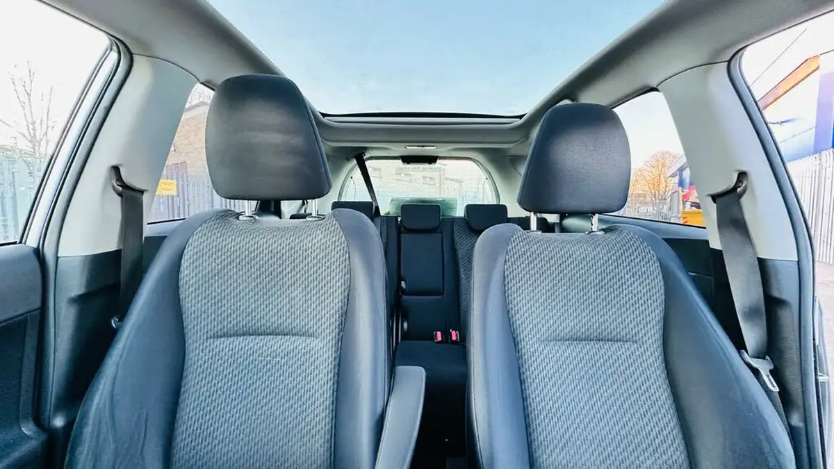2011-toyota-verso-s-133-t-spirit-big-49