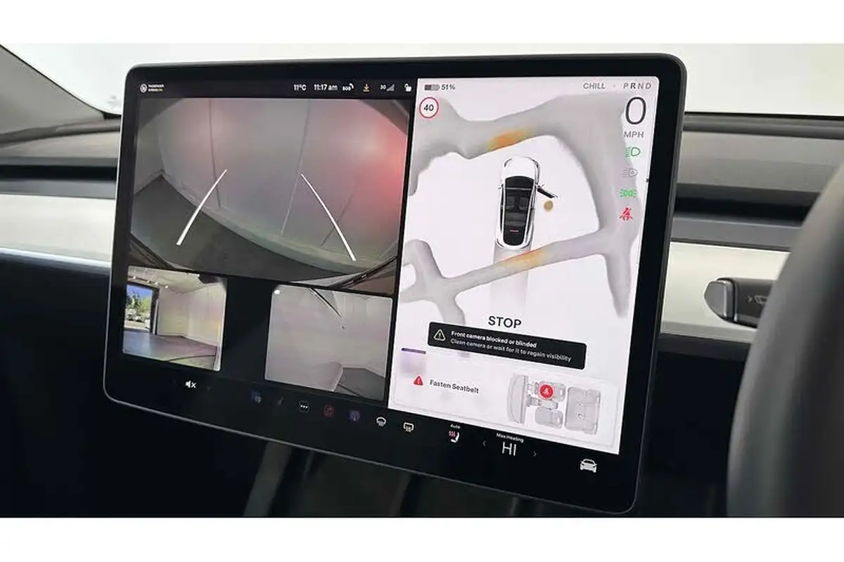 2022-tesla-model-y-e-long-range-big-38