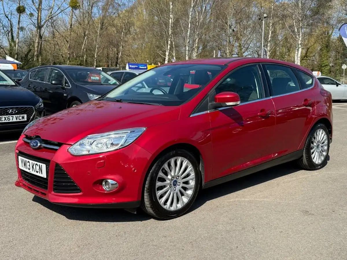 2013-ford-focus-16-titanium-x-182ps-hatchback-big-28