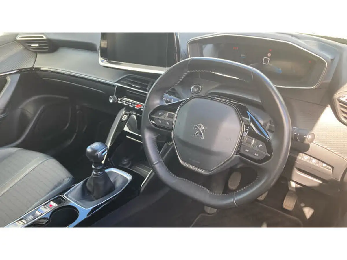 2022-peugeot-2008-suv-12-puretech-allure-premium-100bhp-big-9