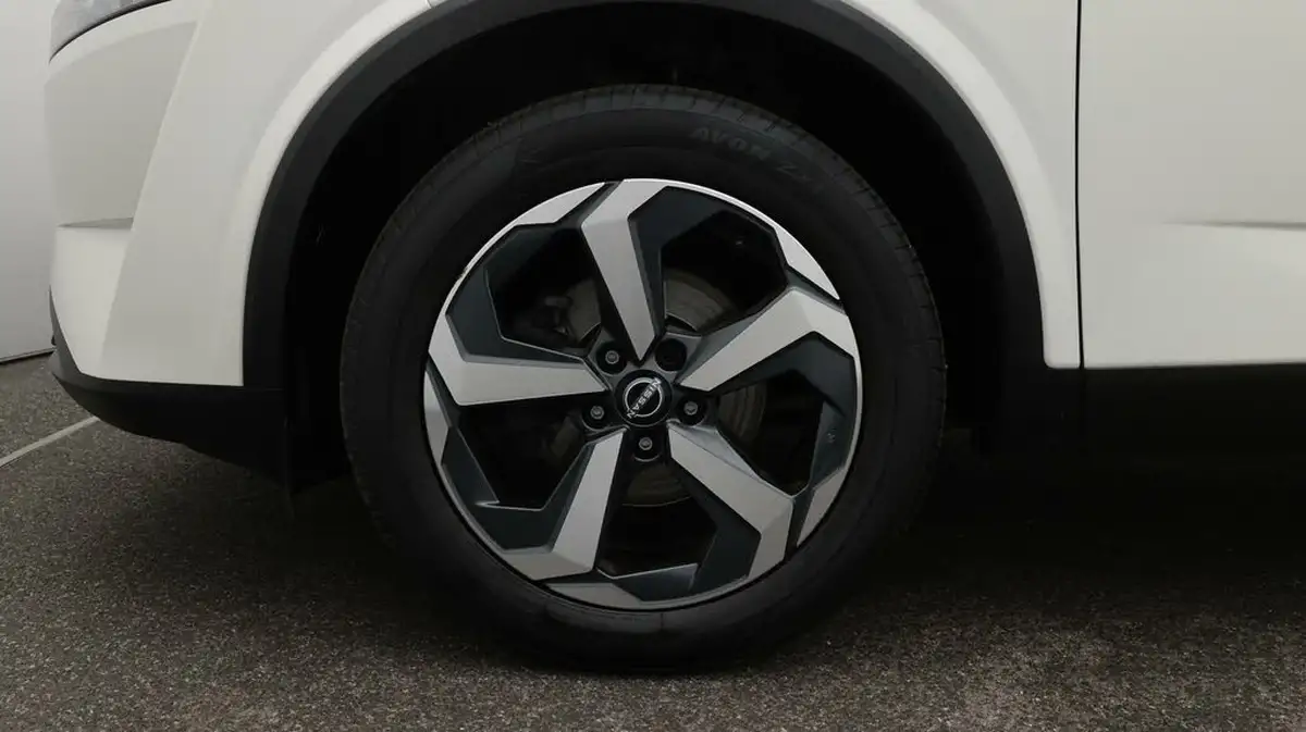 2022-nissan-qashqai-13-dig-t-n-connecta-140ps-big-18