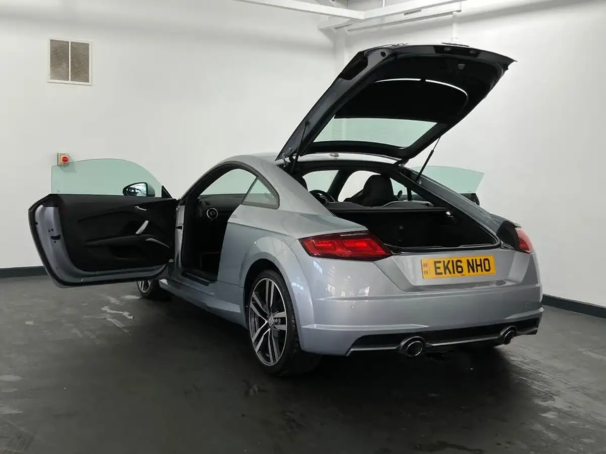 2016-audi-tt-coupe-20-tdi-s-line-big-45