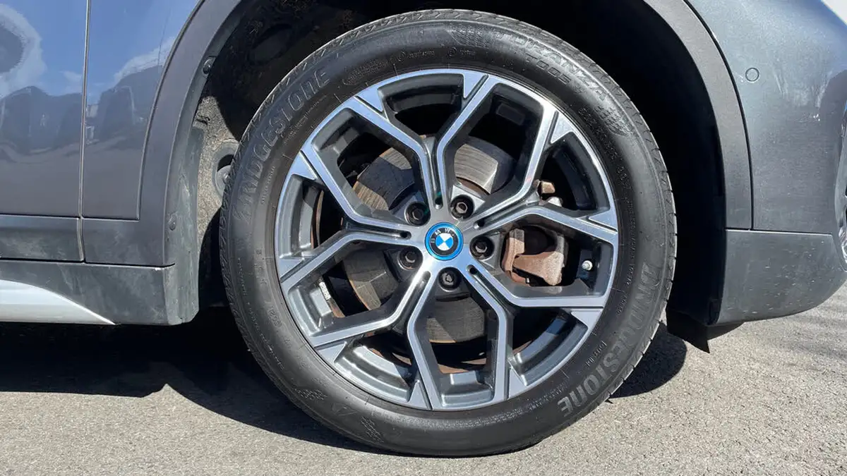 2022-bmw-x1-15-xdrive-25e-phev-xline-big-19