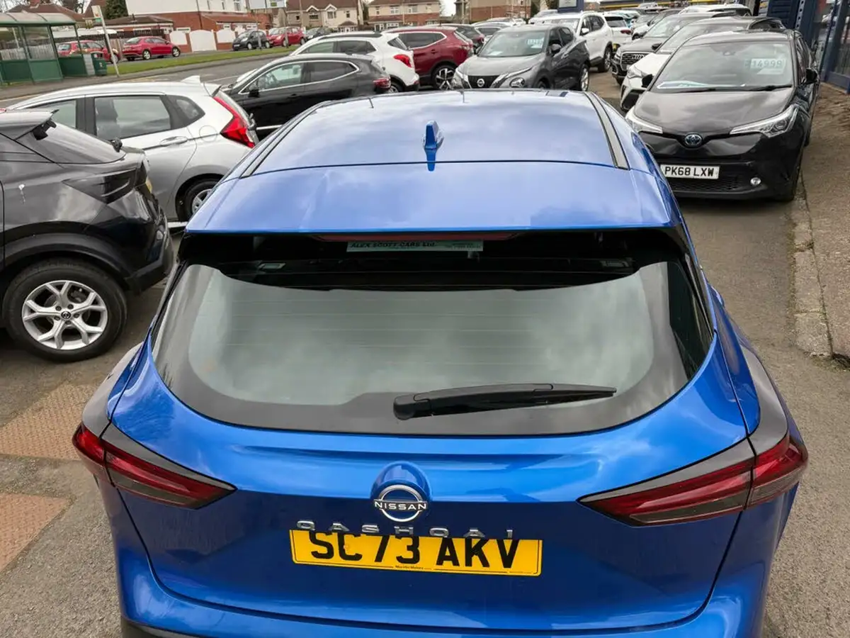 2023-nissan-qashqai-13-dig-t-acenta-premium-140ps-big-7