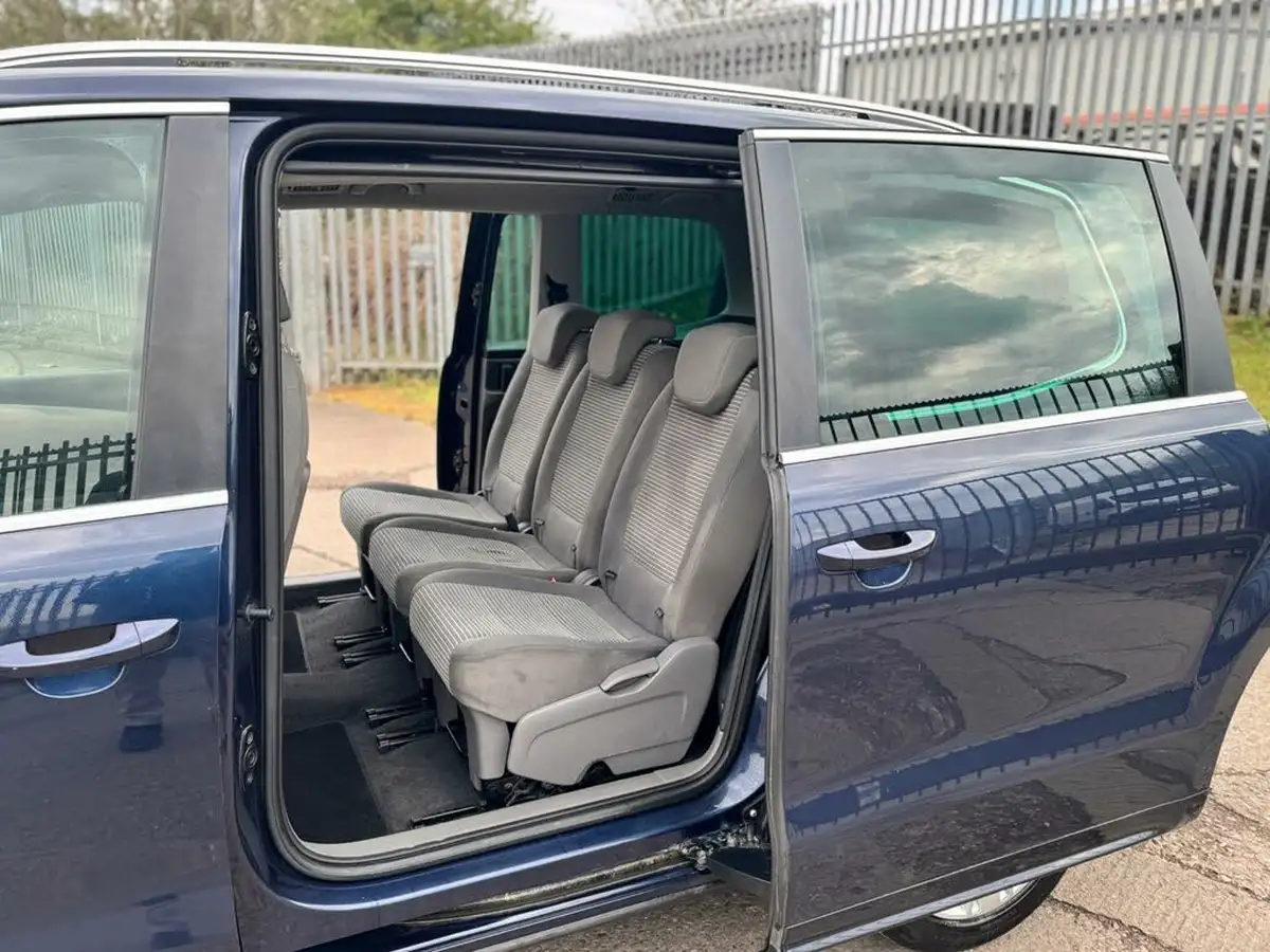 2015-seat-alhambra-20td-se-dsg-big-11
