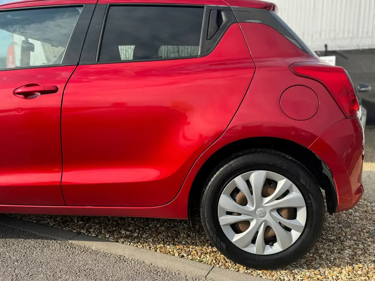 2018-suzuki-swift-12-dualjet-sz3-90ps-big-19