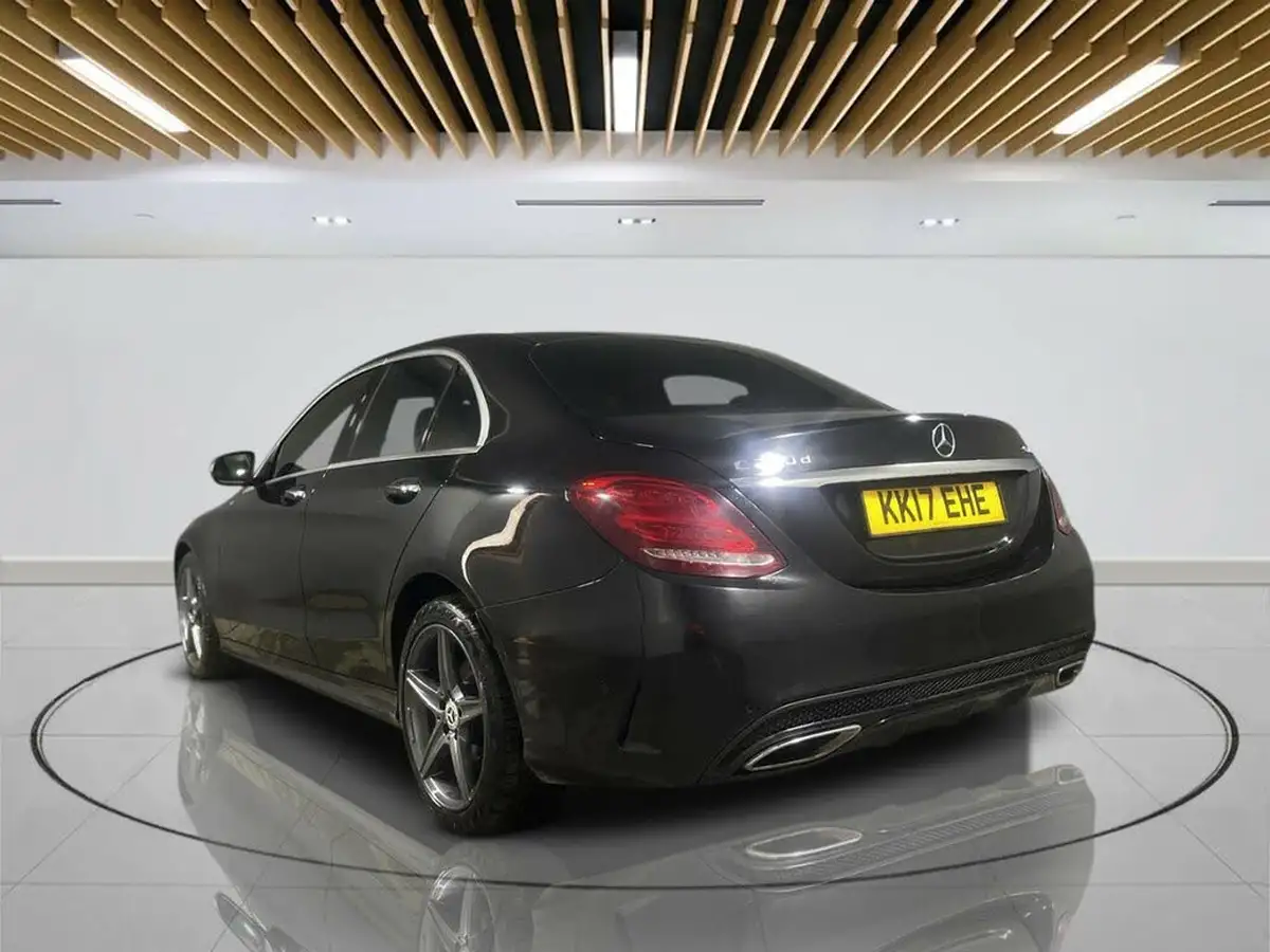 2017-mercedes-benz-c-class-21d-c220d-amg-line-premiumss-saloon-4d-4matic-9g-tronic-plus-big-5
