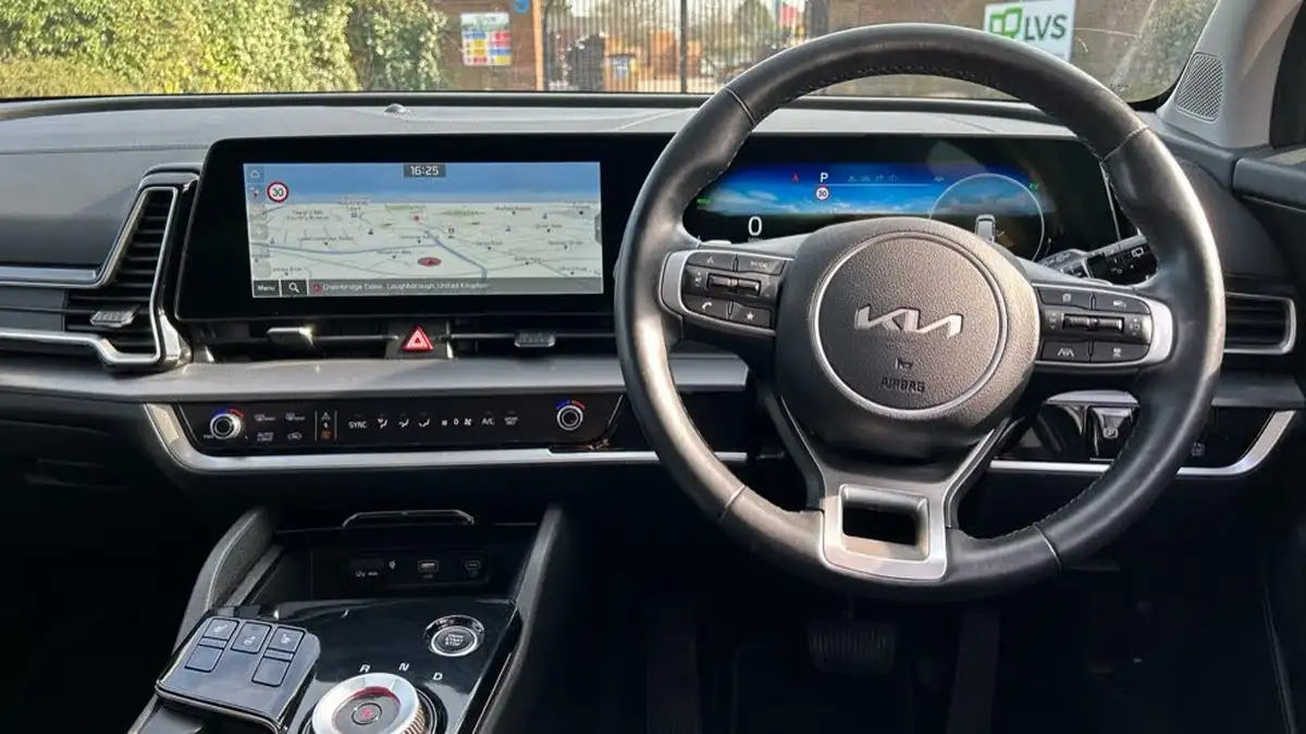 2022-kia-sportage-16-t-gdi-4-226bhp-hev-auto-big-5