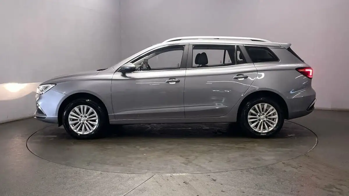 2021-mg-mg5-e-exclusive-ev-long-range-big-4