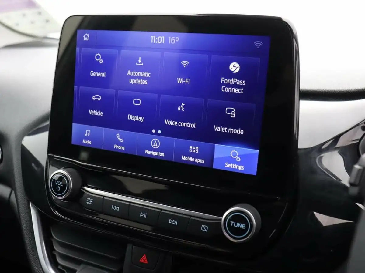 2020-ford-fiesta-10t-trend-95ps-5d-big-15