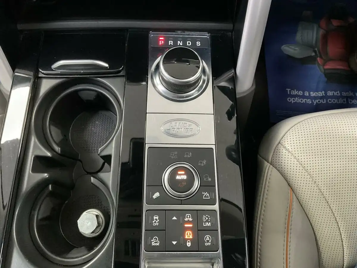 2017-land-rover-discovery-30td6-hse-luxury-big-54