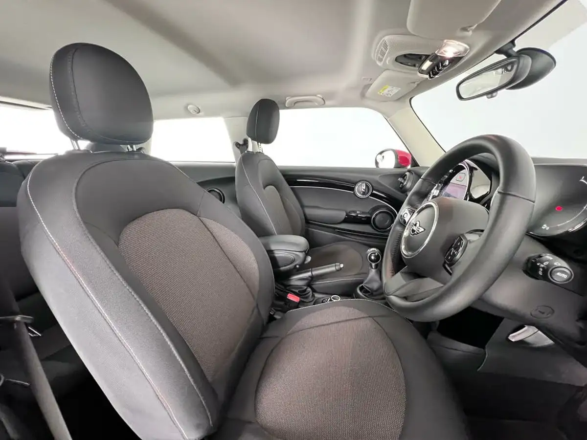 2022-mini-cooper-15-one-classic-3d-big-10