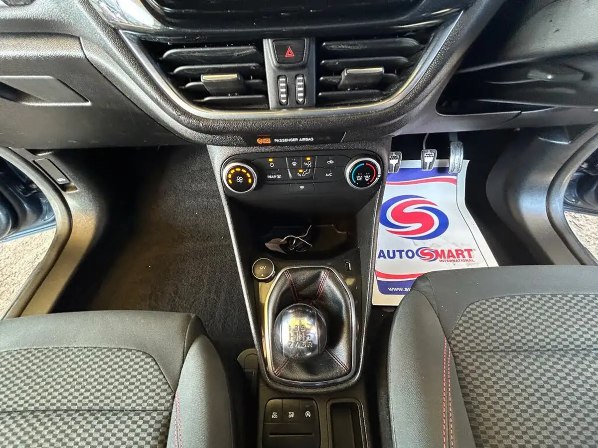 2019-ford-fiesta-10t-st-line-100ps-5d-big-33