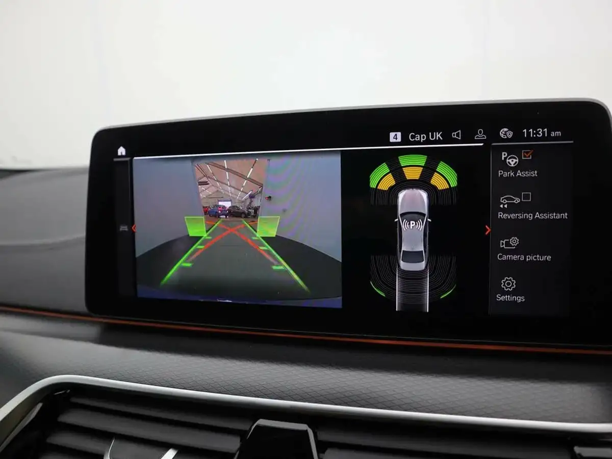 2021-bmw-5-series-20-520i-m-sport-mht-saloon-4d-big-15