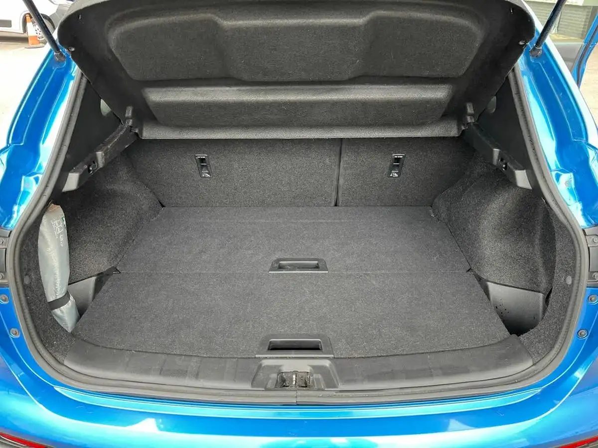 2017-nissan-qashqai-15dci-tekna-big-9