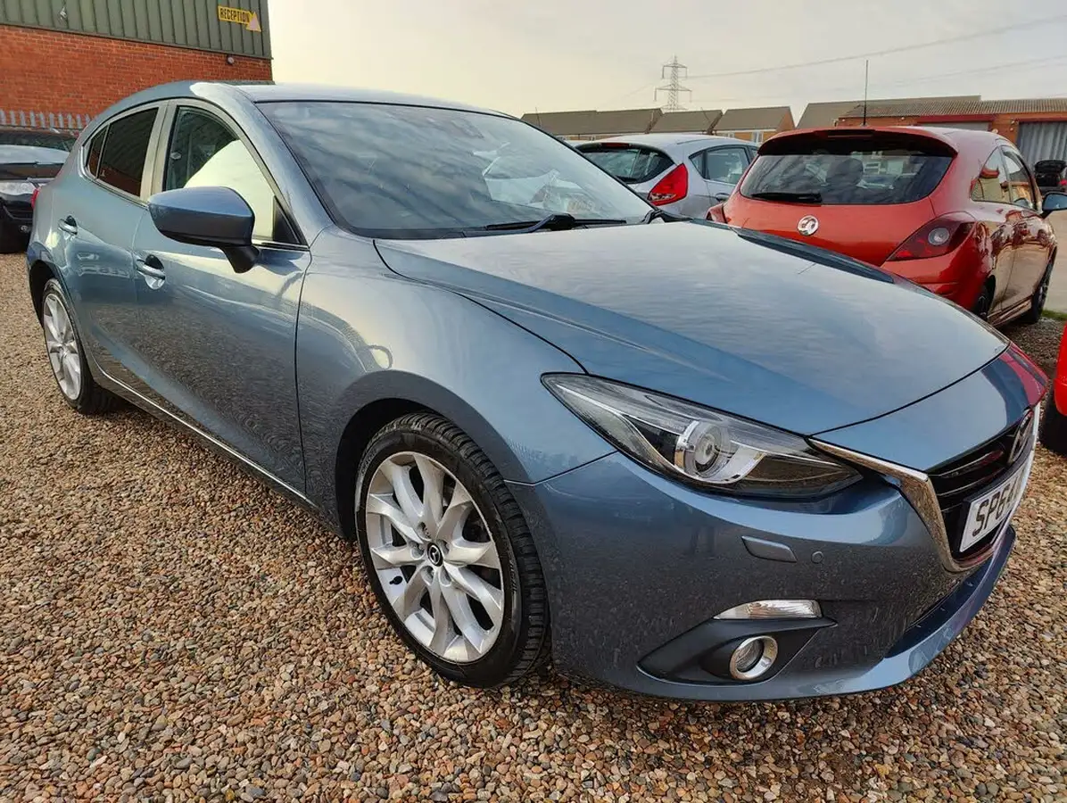 2014-mazda-mazda3-22td-sport-nav-hatchback-5d-big-0