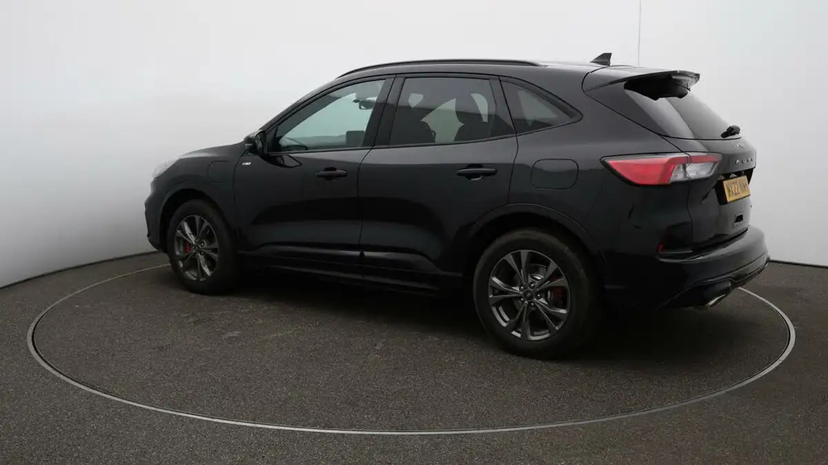 2022-ford-kuga-big-30