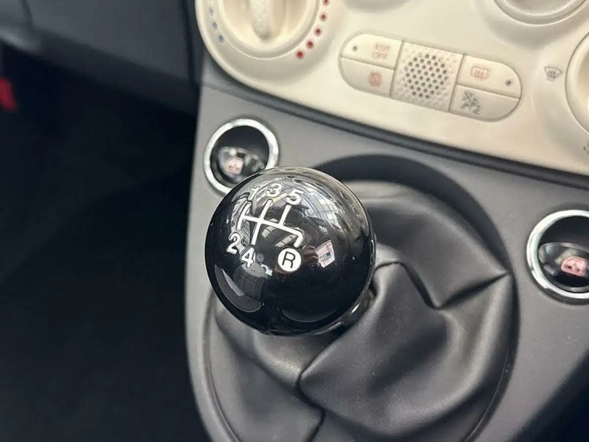 2016-fiat-500-12-lounge-big-21