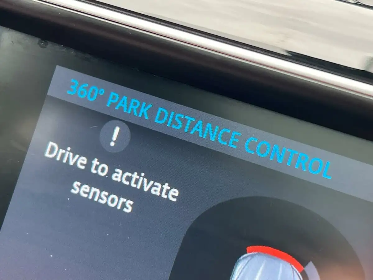 2016-jaguar-f-pace-20-i4d-r-sport-awd-auto-big-17