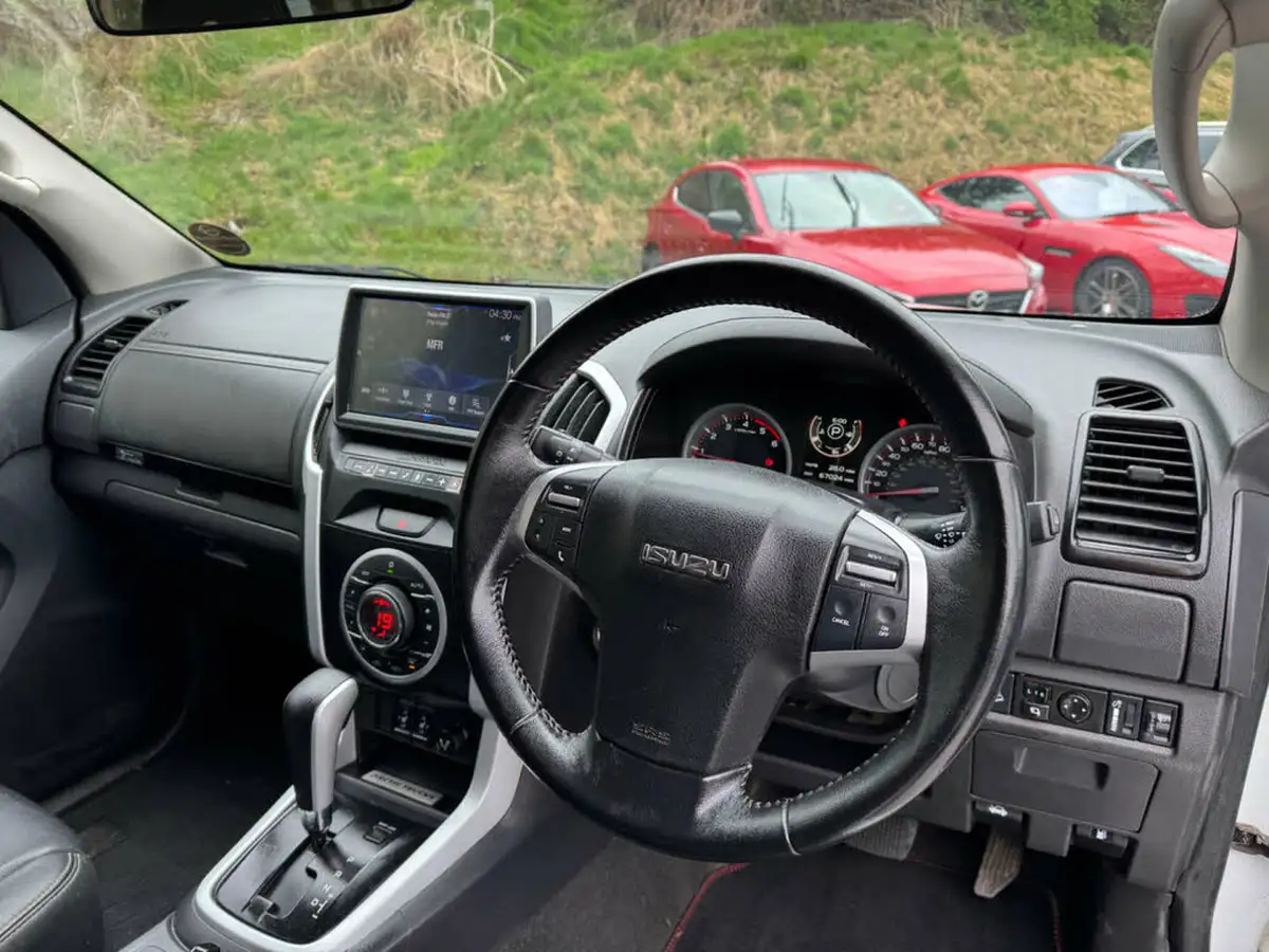 2020-isuzu-d-max-19td-arctic-trucks-at35-162bhpeu6-auto-big-14