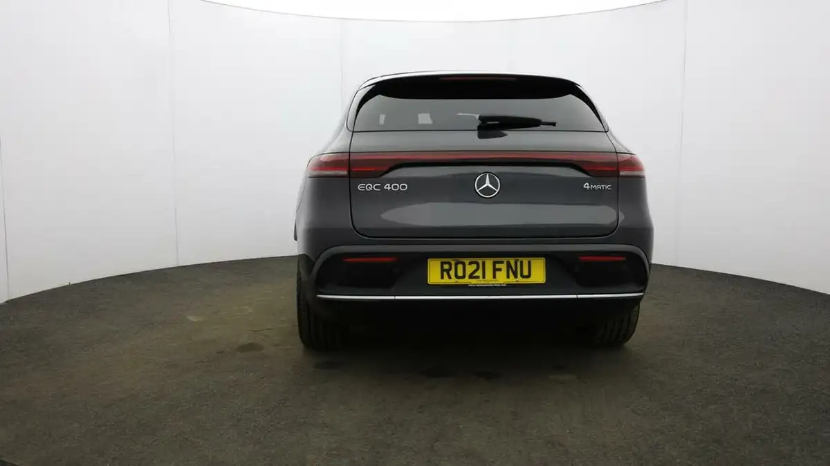 2021-mercedes-benz-eqc-e-eqc-400-amg-line-big-53