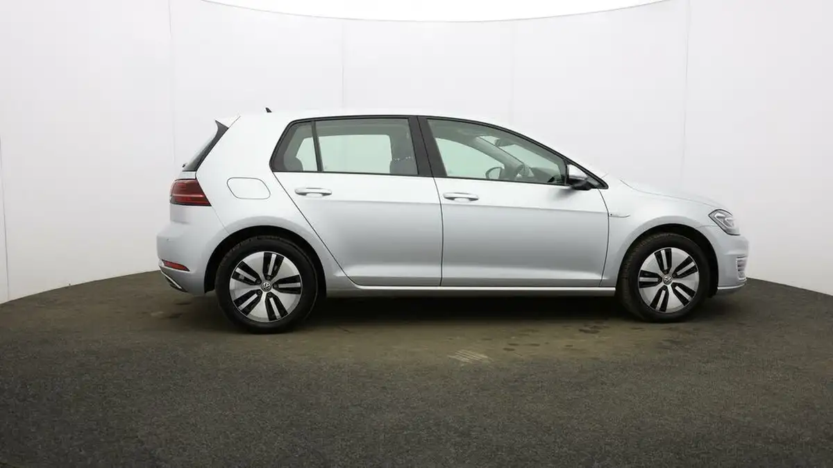2019-volkswagen-golf-e-e-golf-big-44