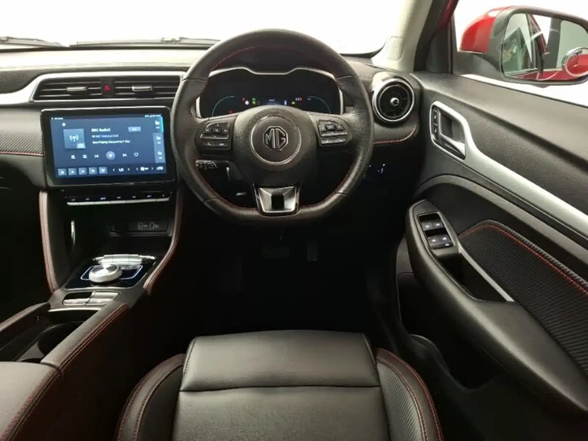 2024-mg-zs-suv-e-trophy-connect-ev-176ps-big-6