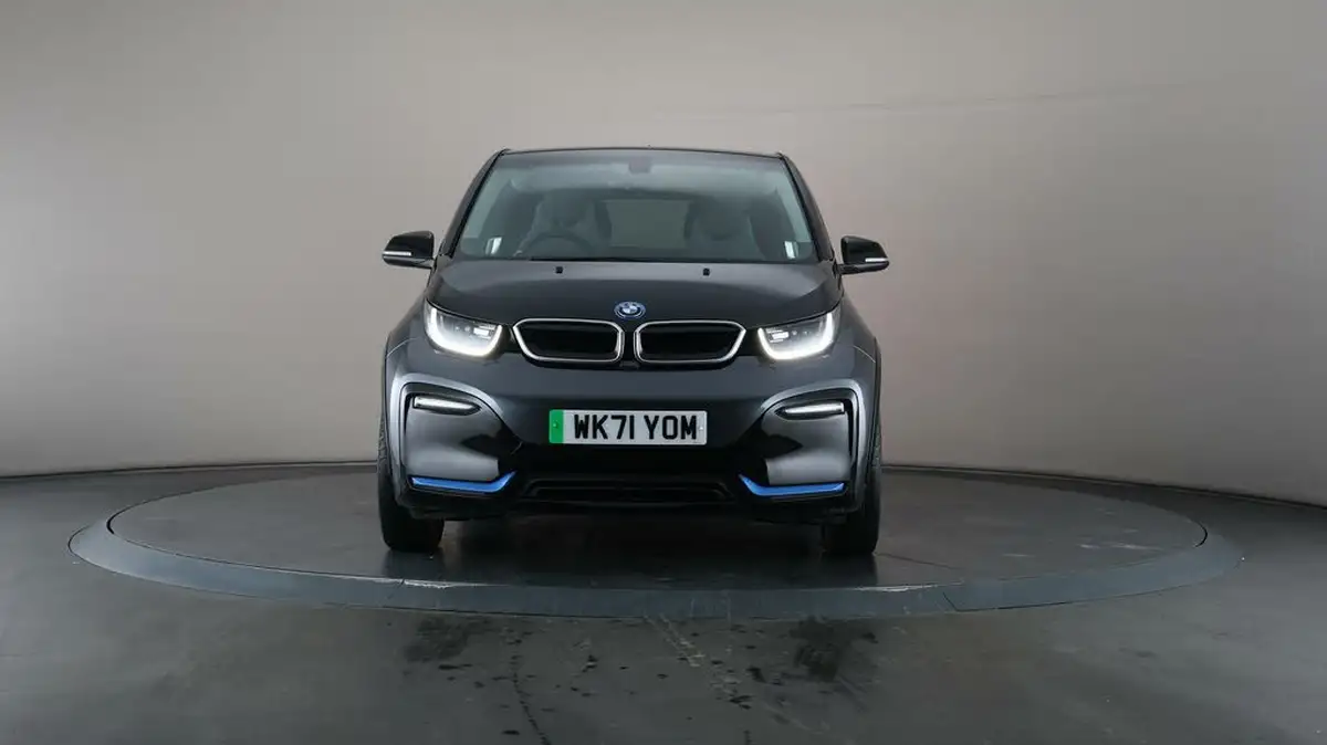 2022-bmw-i3-e-120-ah-s-big-1