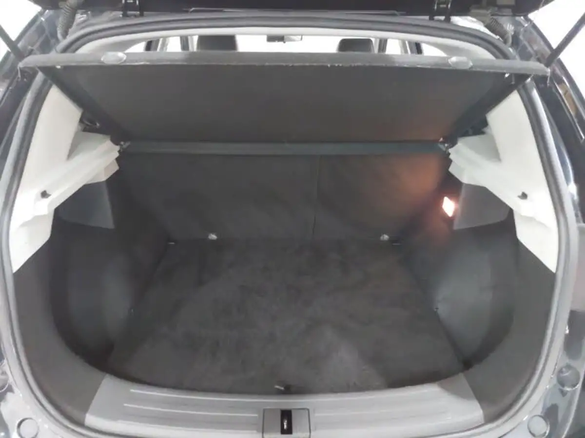 2021-mg-zs-suv-15-vti-tech-exclusive-big-7