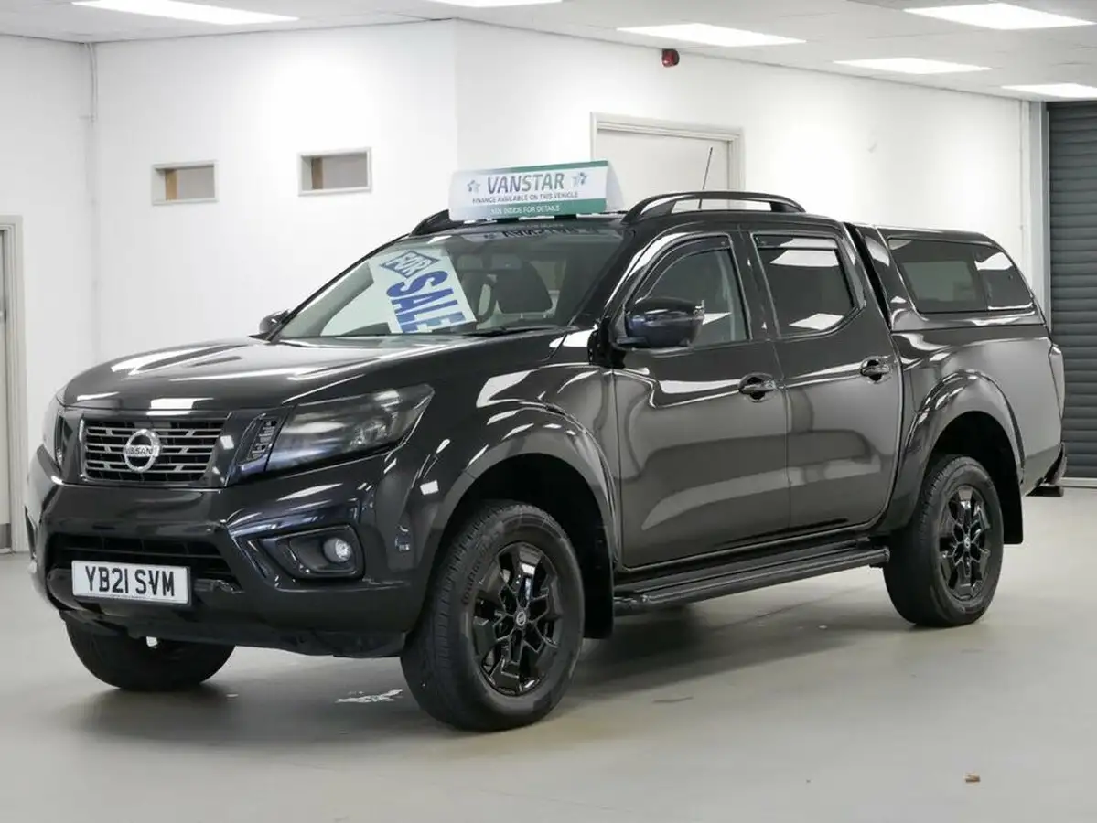 2021-nissan-navara-23dci-tt-tekna-8-navileather-auto-big-1