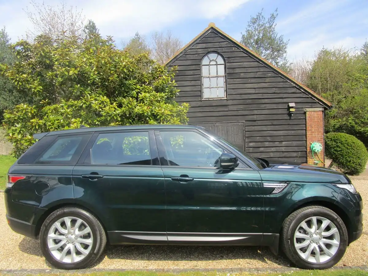 2016-land-rover-range-rover-sport-30-sd-v6-hse-30sd-306bhp-4wd-auto-big-0