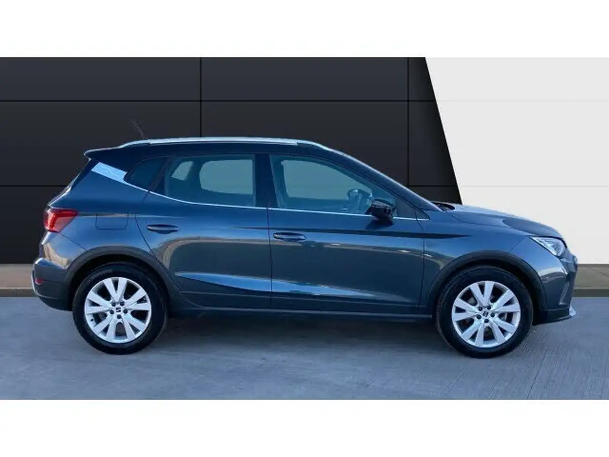 2023-seat-arona-10-tsi-xperience-big-4