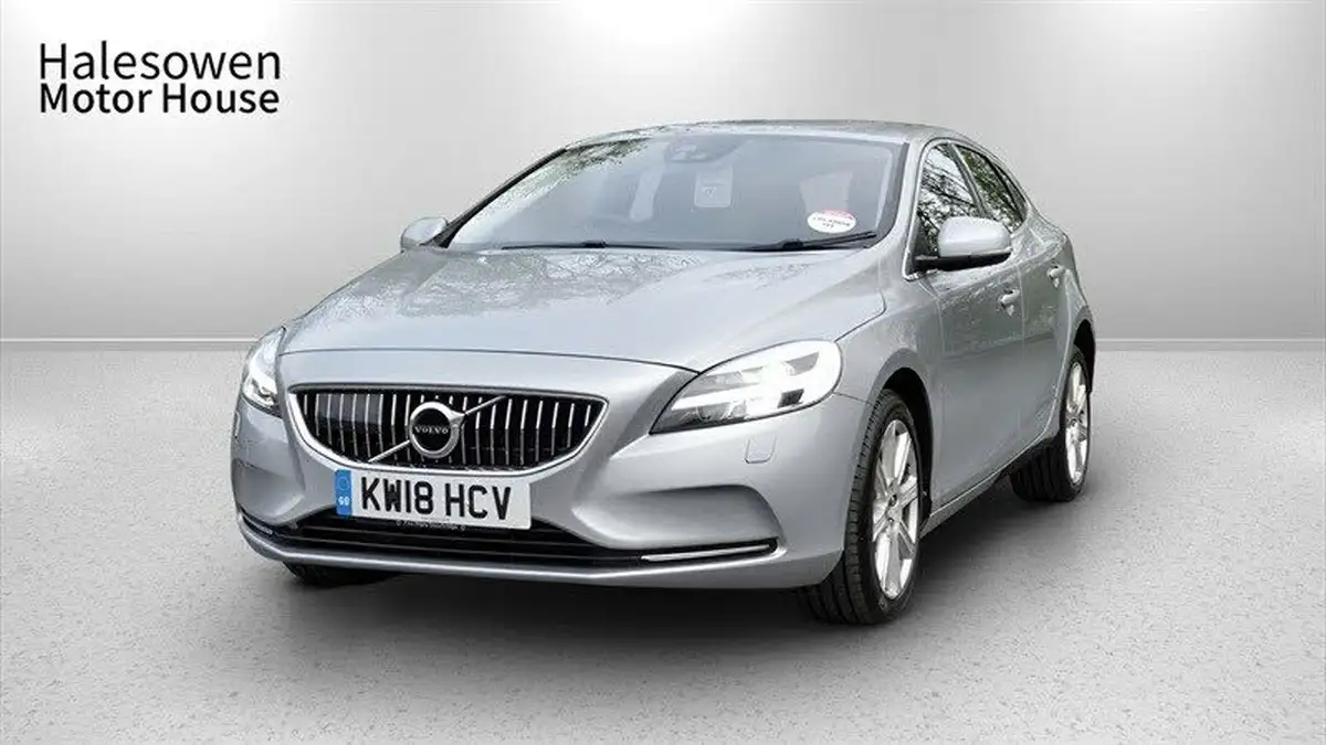 2018-volvo-v40-20td-d4-inscription-geartronic-big-5