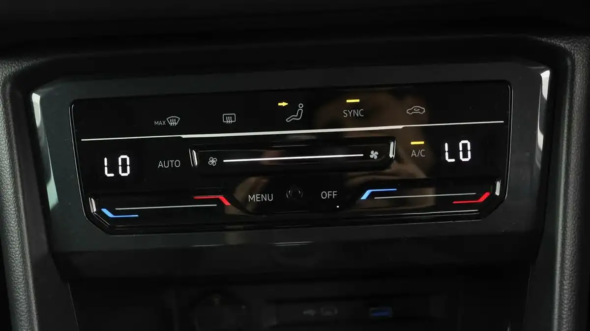 2021-volkswagen-tiguan-15-tsi-life-150ps-dsg-big-11