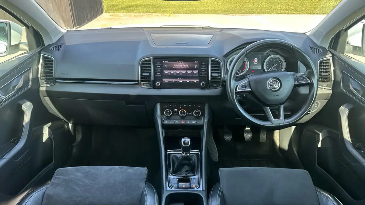 2018-skoda-karoq-15-tsi-se-l-ss-big-10